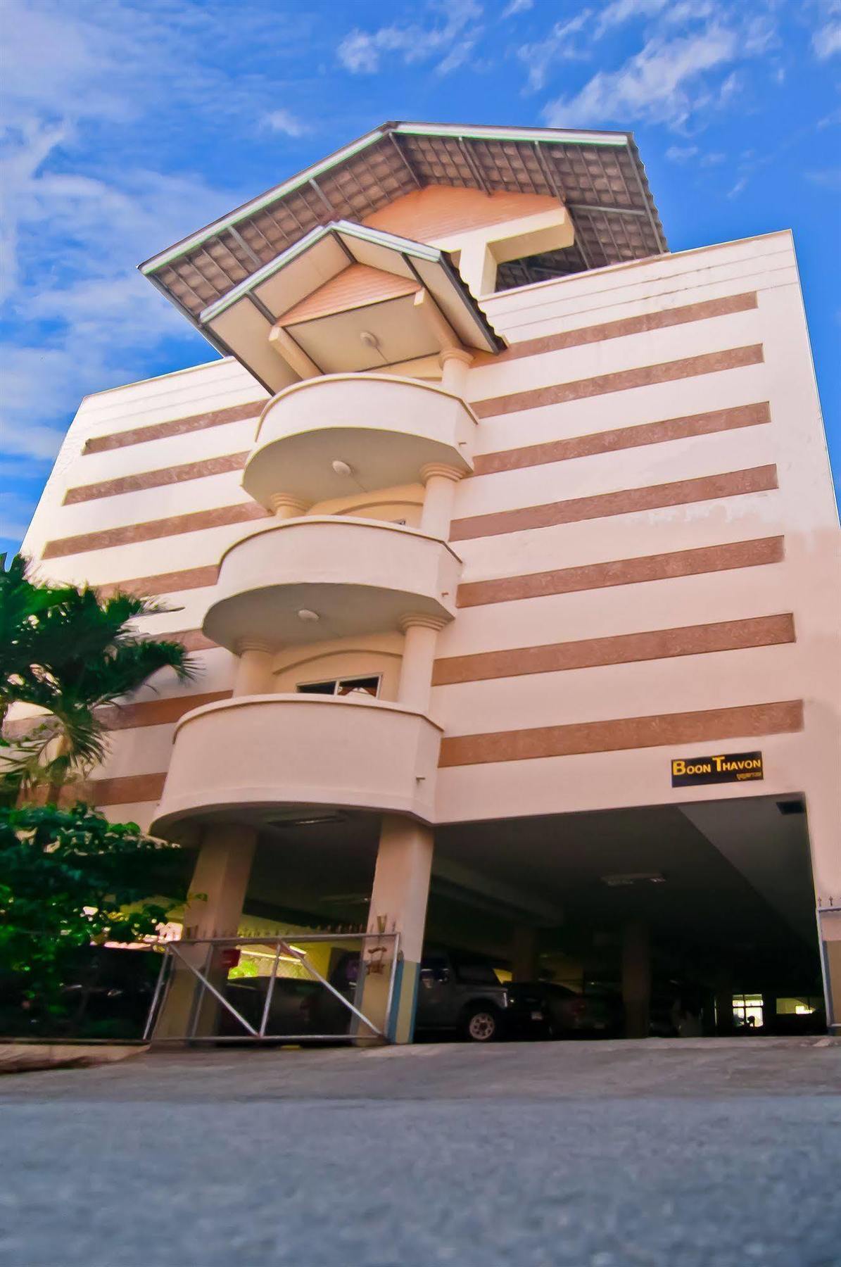Boonthavon Aparthotel Τσιάνγκ Μάι Εξωτερικό φωτογραφία